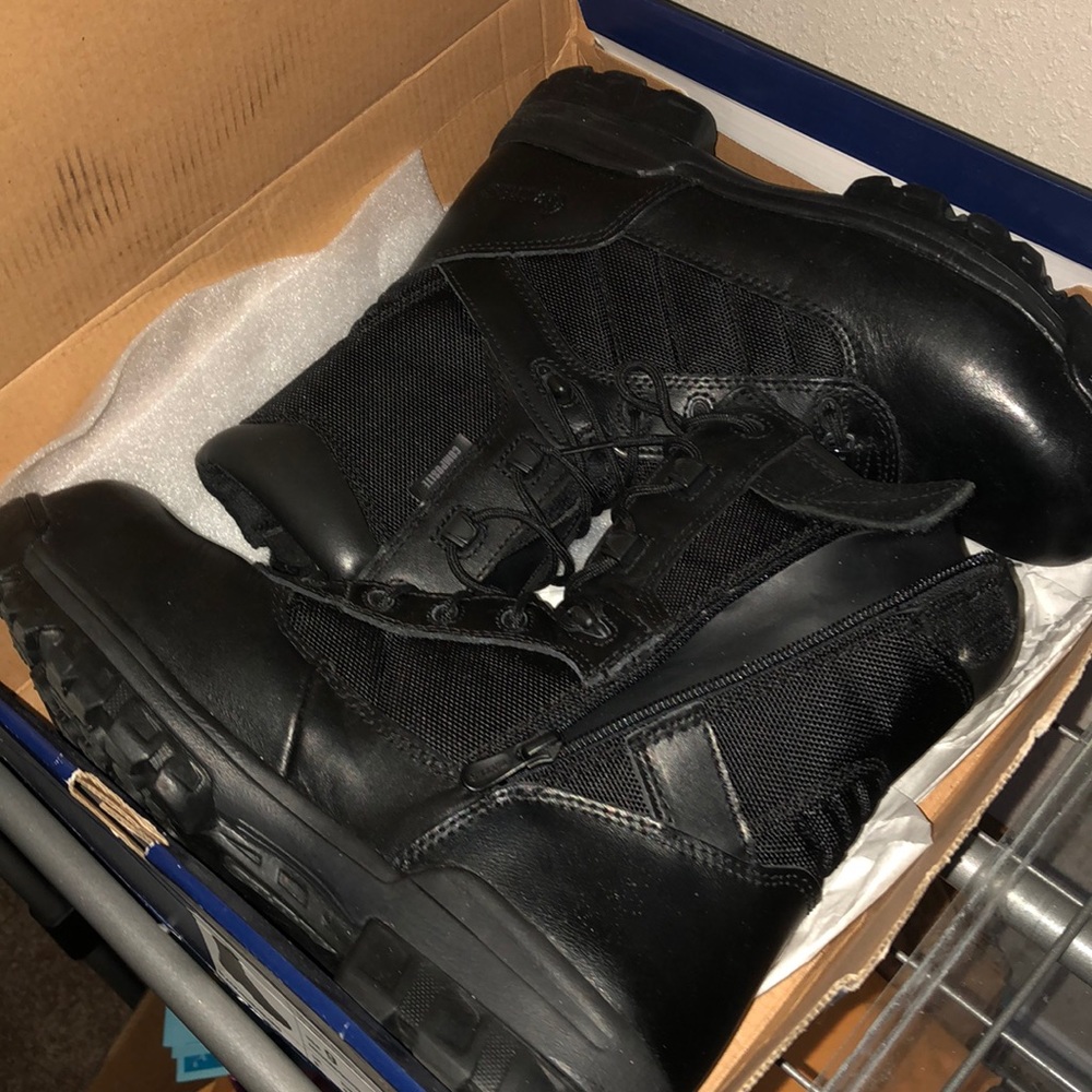 Brand new bates boots